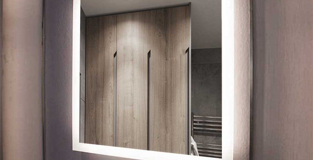 hilton-hotel-bathroom-mirror